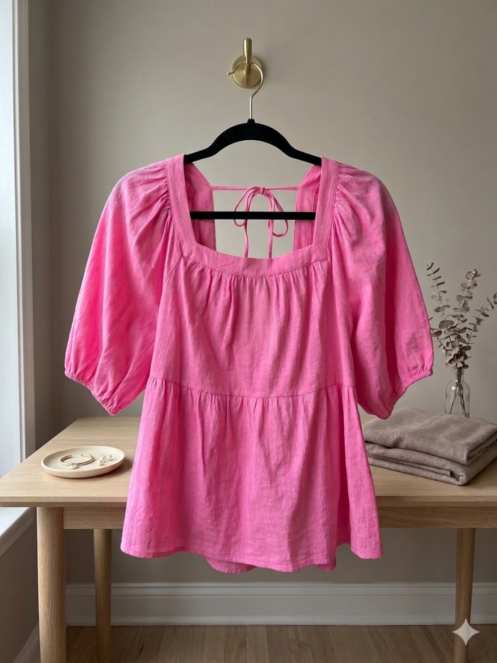 a.n.a Bright Pink Puff-Sleeve Tunic Top